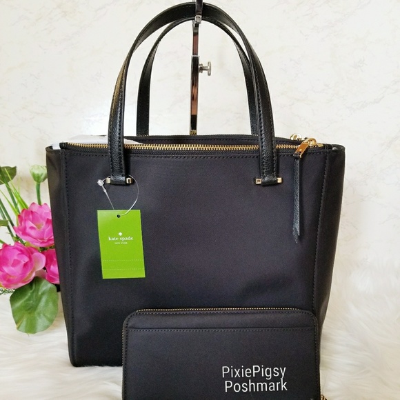 NWT Kate Spade Small Kona crossbody wallet set - Picture 2 of 8